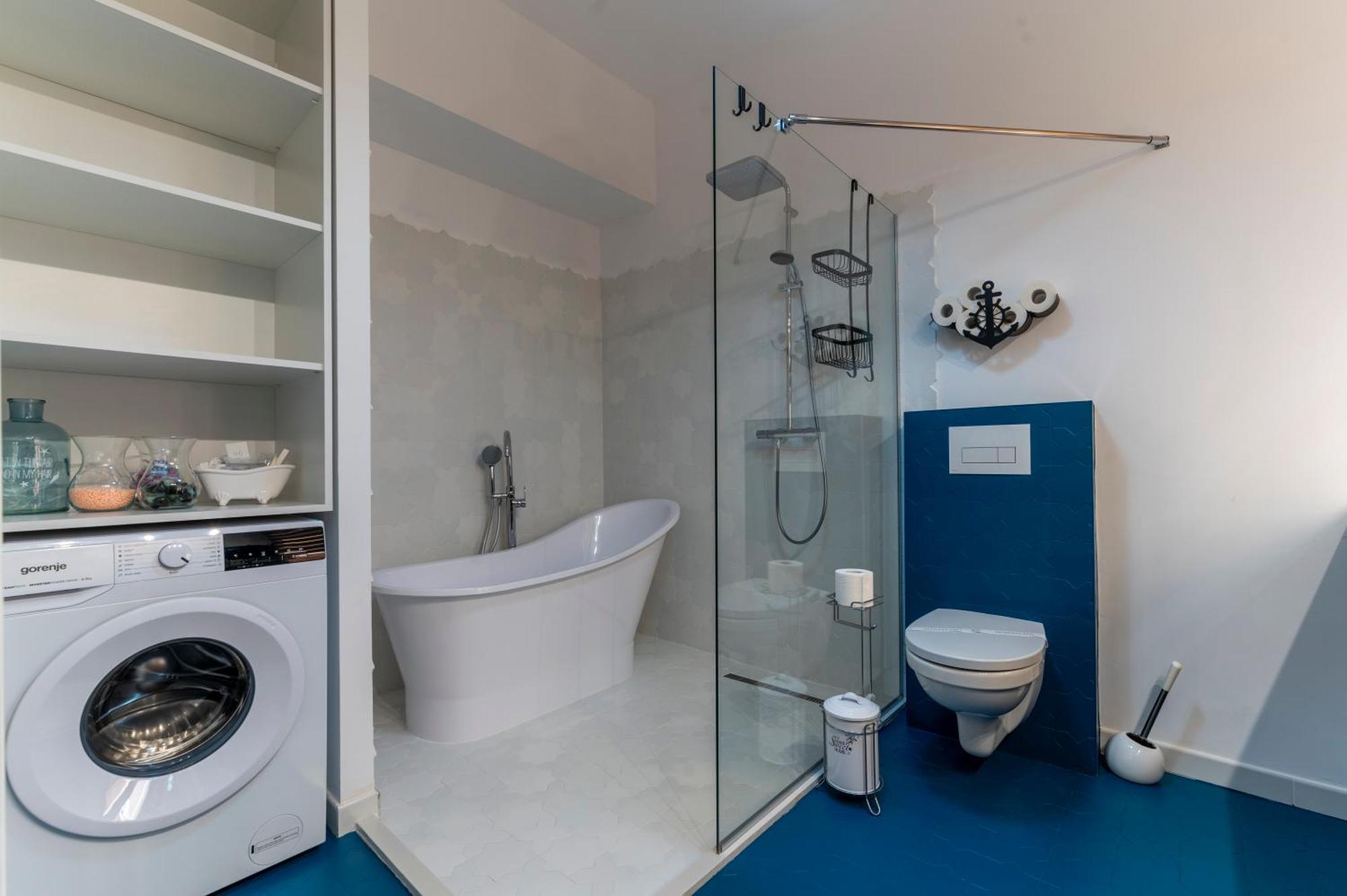 Luxurious Apartment In Old Town - Ultra Central Brasov Luaran gambar